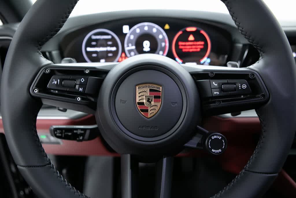 Thumbnail: 2025 Porsche Cayenne - 14