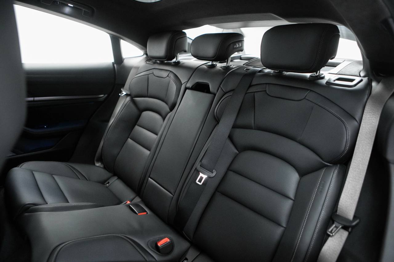 Thumbnail: 2026 Porsche Taycan - 38