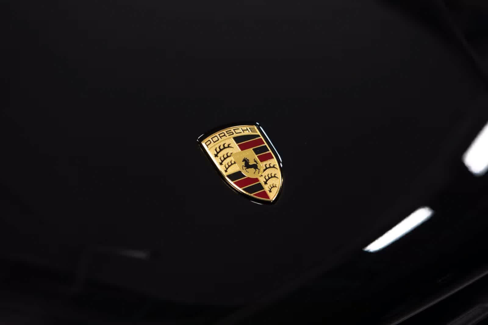 Thumbnail: 2026 Porsche Macan - 17