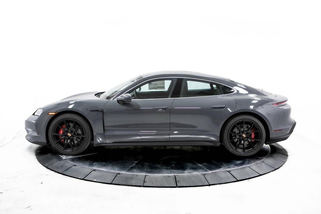 Thumbnail: 2025 Porsche Taycan - 2