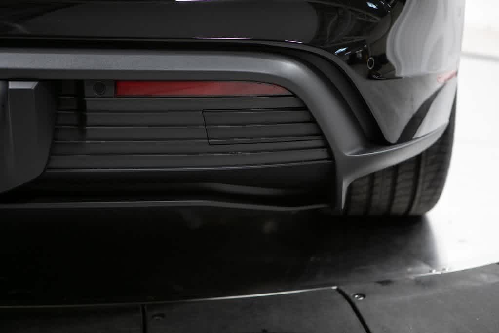 Thumbnail: 2025 Porsche Taycan - 39