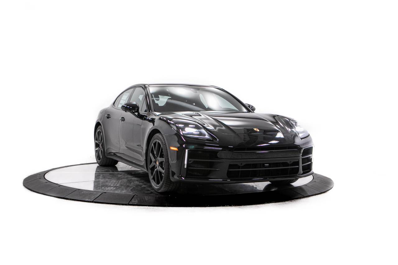Thumbnail: 2026 Porsche Panamera - 9
