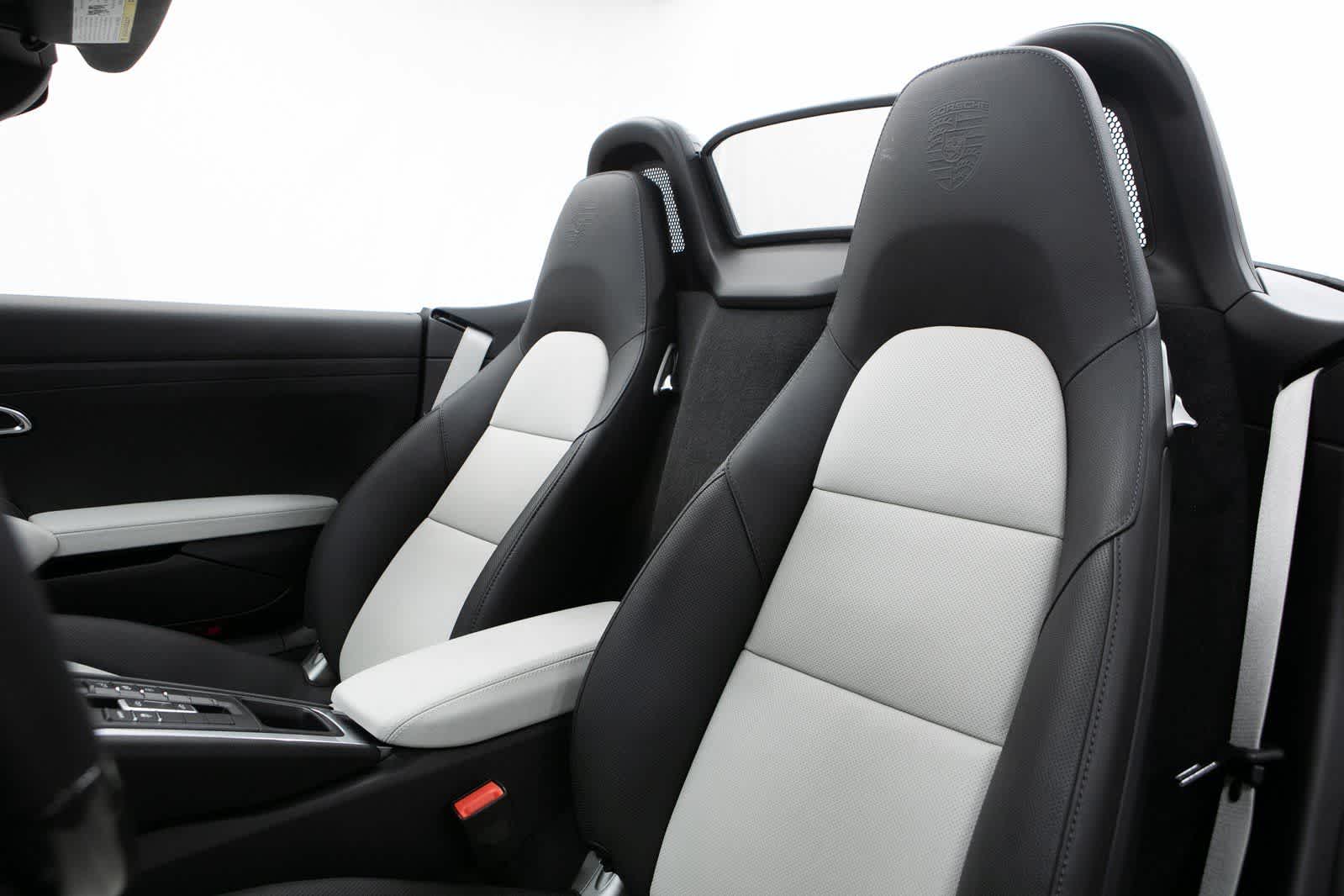 Thumbnail: 2025 Porsche 718 Boxster - 5