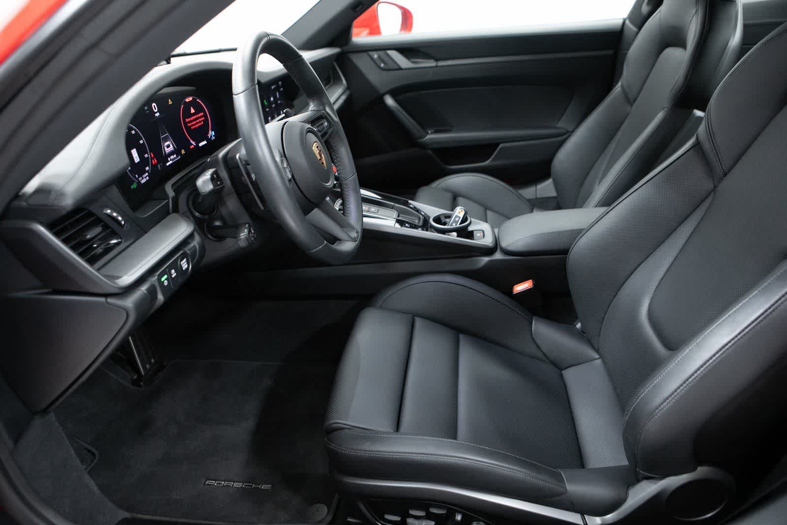 Thumbnail: 2025 Porsche 911 - 16