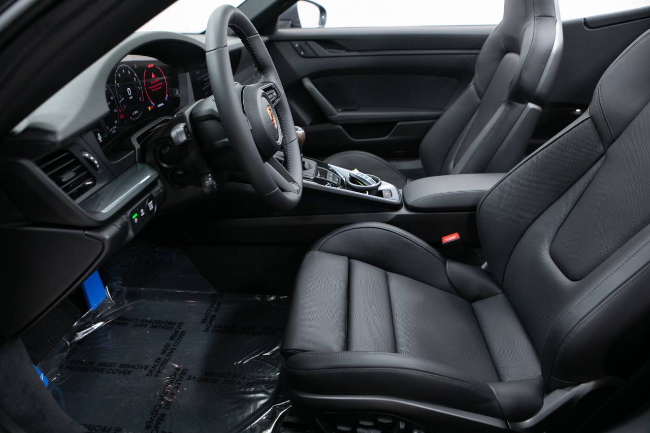 Thumbnail: 2026 Porsche 911 - 23