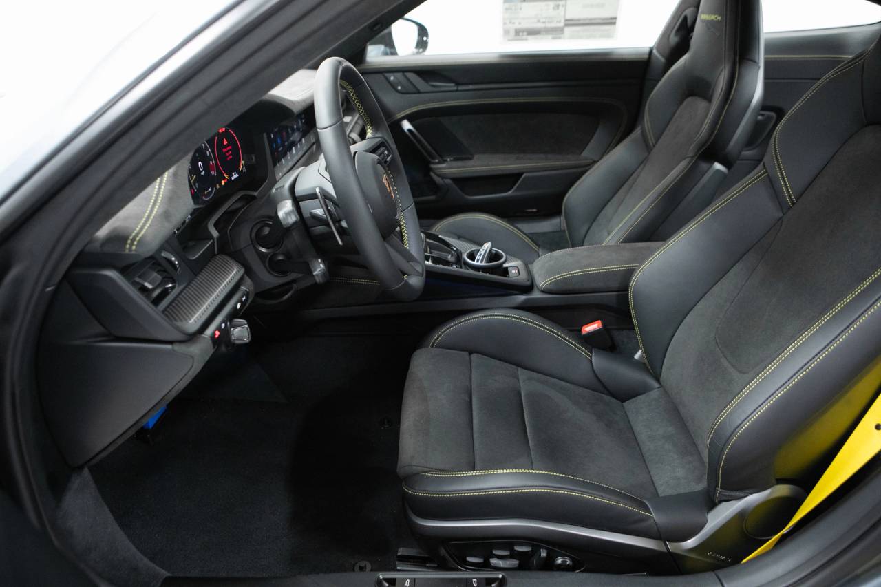 Thumbnail: 2026 Porsche 911 - 23