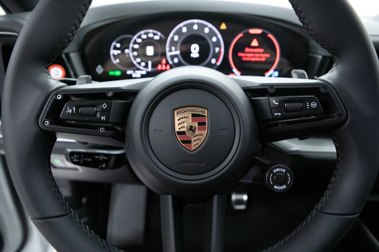 Thumbnail: 2026 Porsche  - 21