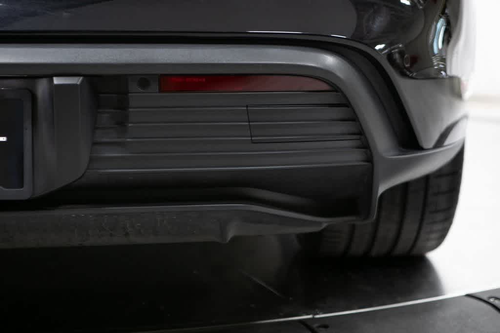 Thumbnail: 2022 Porsche Taycan - 37