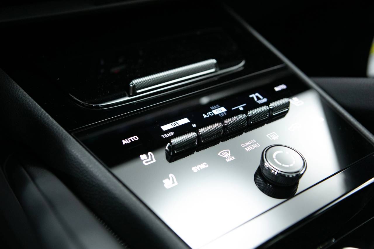 Thumbnail: 2026 Porsche  - 27