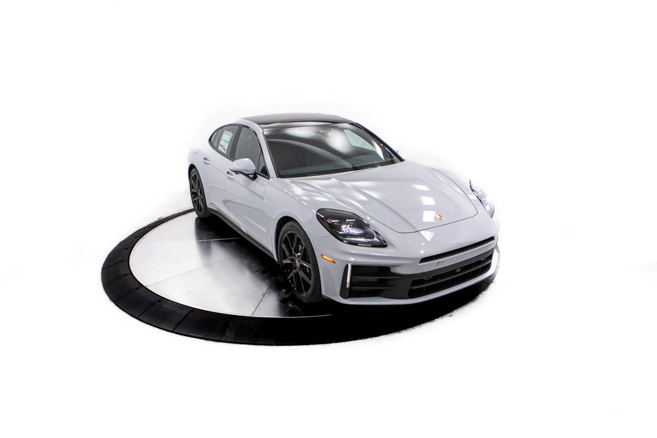Thumbnail: 2026 Porsche Panamera - 19