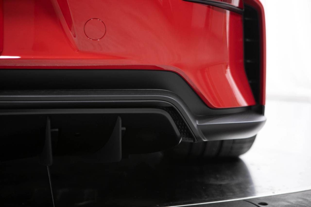 Thumbnail: 2026 Porsche 911 - 17