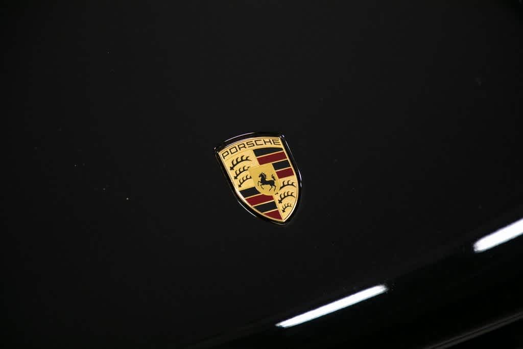 Thumbnail: 2025 Porsche Macan - 34