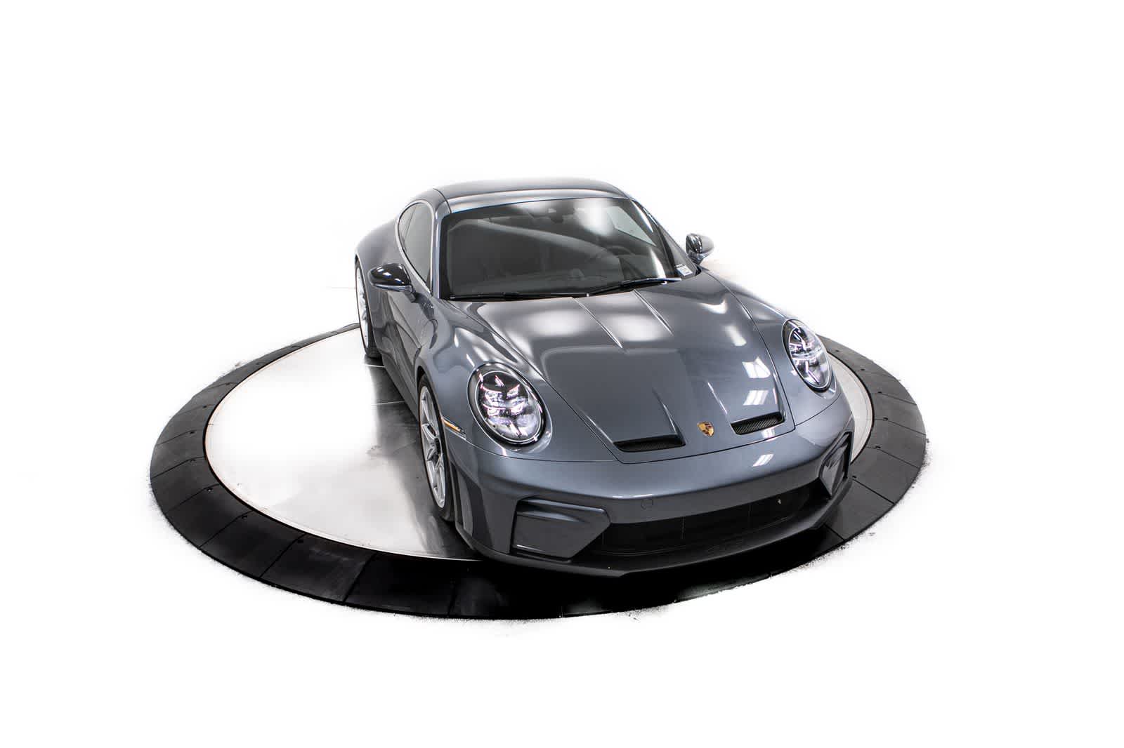 Thumbnail: 2026 Porsche 911 - 21