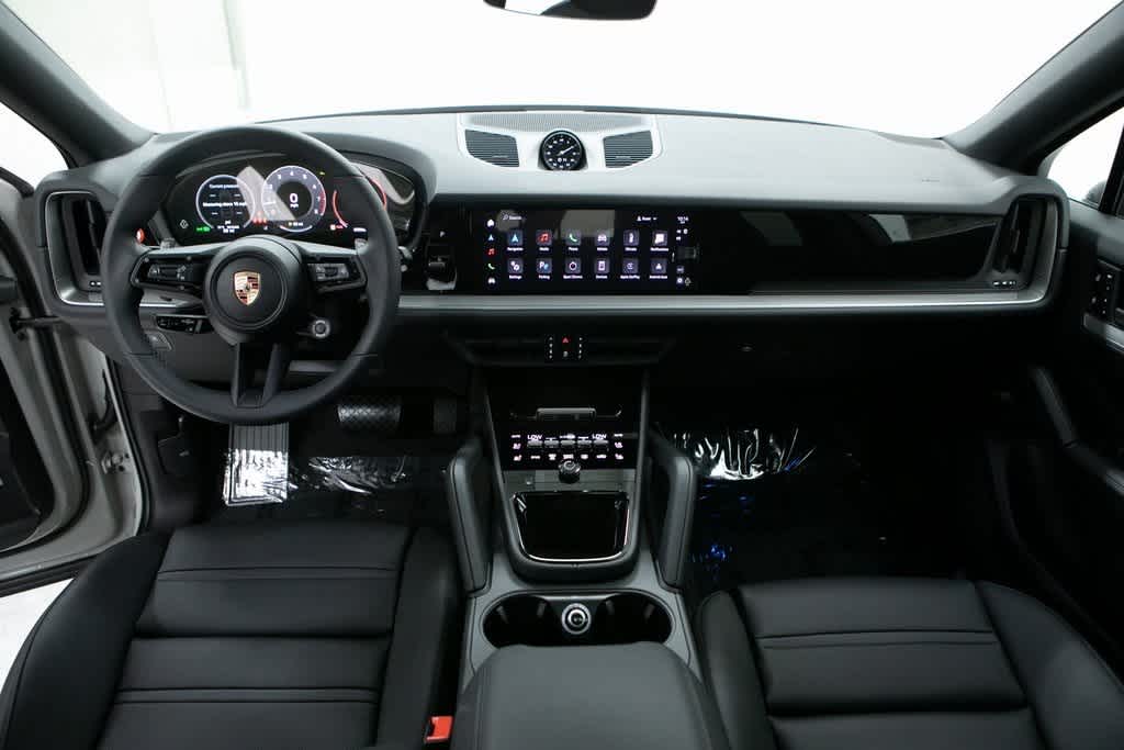 Thumbnail: 2025 Porsche  - 13