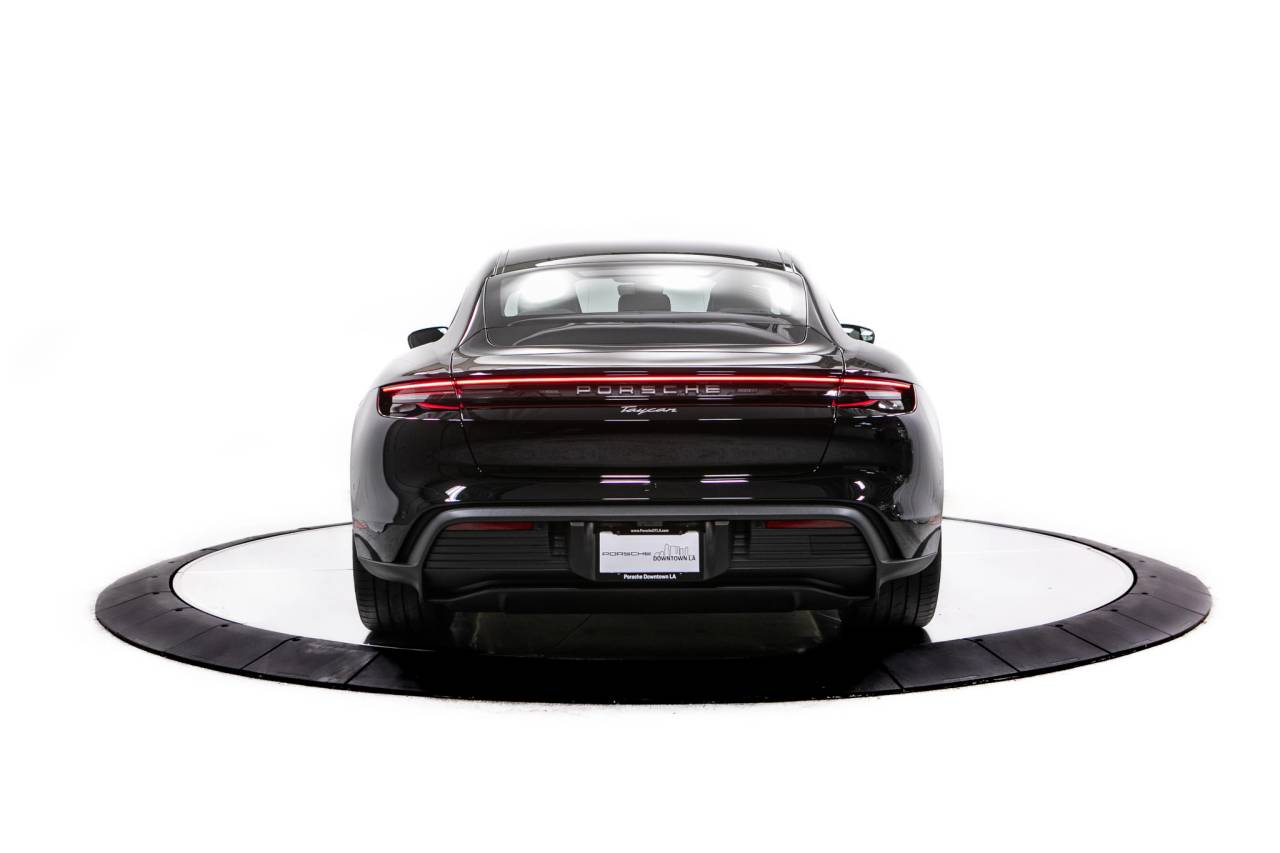Thumbnail: 2026 Porsche Taycan - 6
