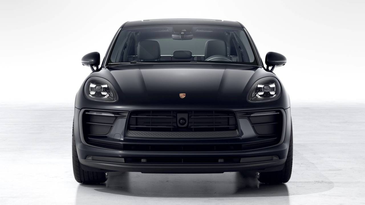 Thumbnail: 2026 Porsche Macan - 8