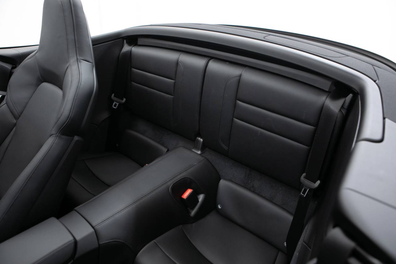 Thumbnail: 2026 Porsche 911 - 35