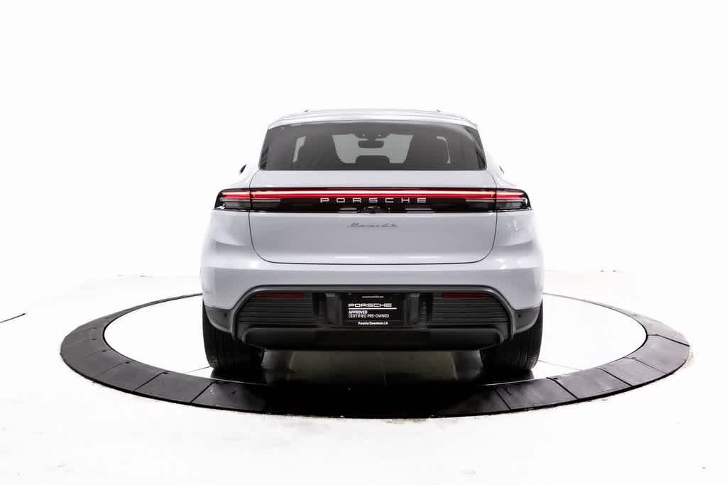 Thumbnail: 2025 Porsche Macan - 6