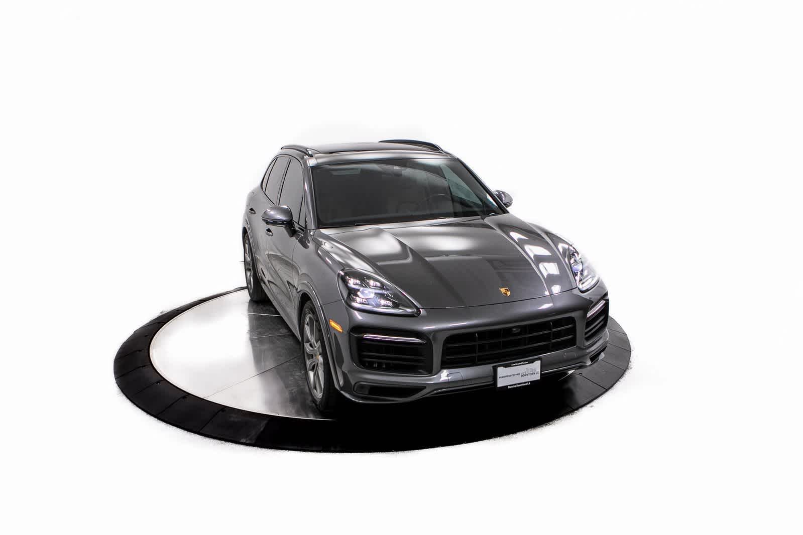Thumbnail: 2023 Porsche Cayenne - 39