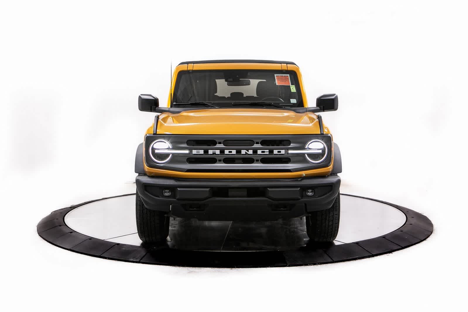 Thumbnail: 2022 Ford Bronco - 10