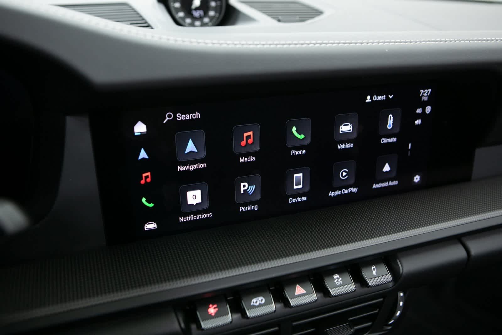 Thumbnail: 2025 Porsche 911 - 15