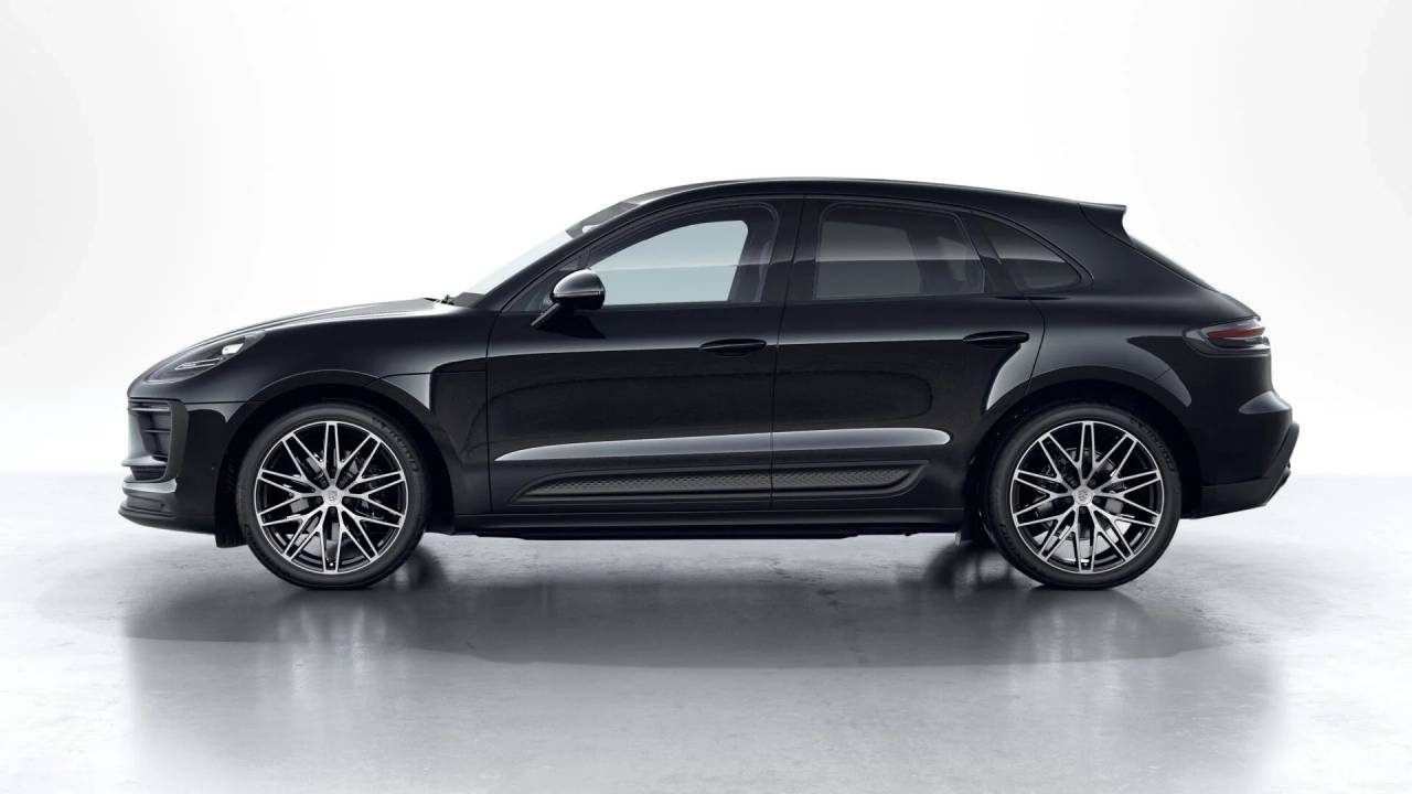 Thumbnail: 2026 Porsche Macan - 2