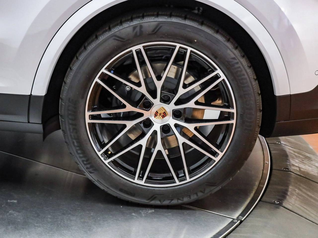 Thumbnail: 2026 Porsche  - 9