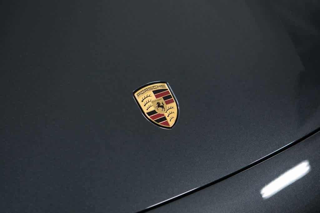 Thumbnail: 2025 Porsche Taycan - 19