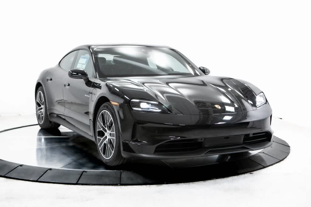 Thumbnail: 2025 Porsche Taycan - 9