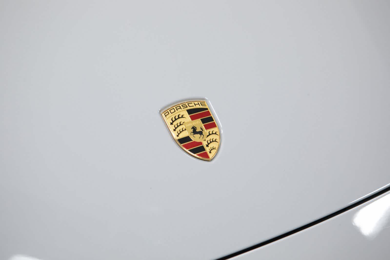 Thumbnail: 2024 Porsche Taycan - 34