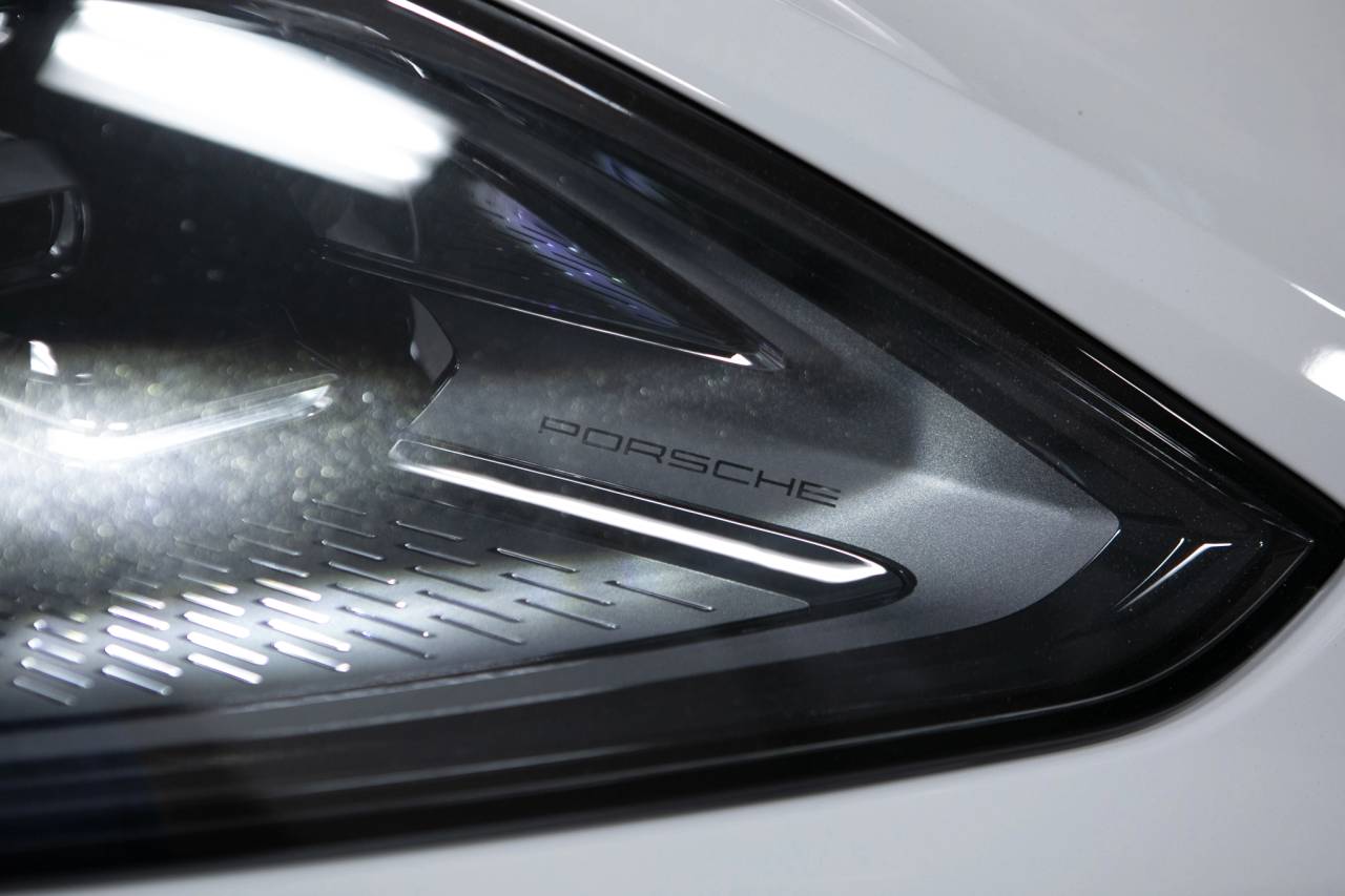 Thumbnail: 2026 Porsche Cayenne - 13