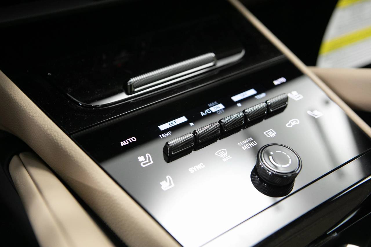 Thumbnail: 2026 Porsche  - 27