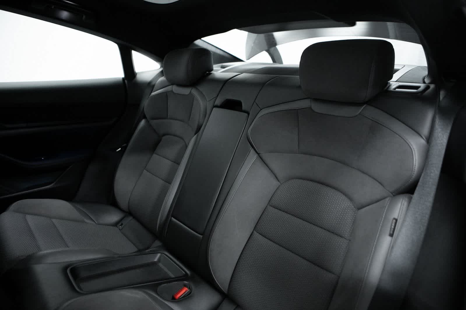 Thumbnail: 2020 Porsche Taycan - 29