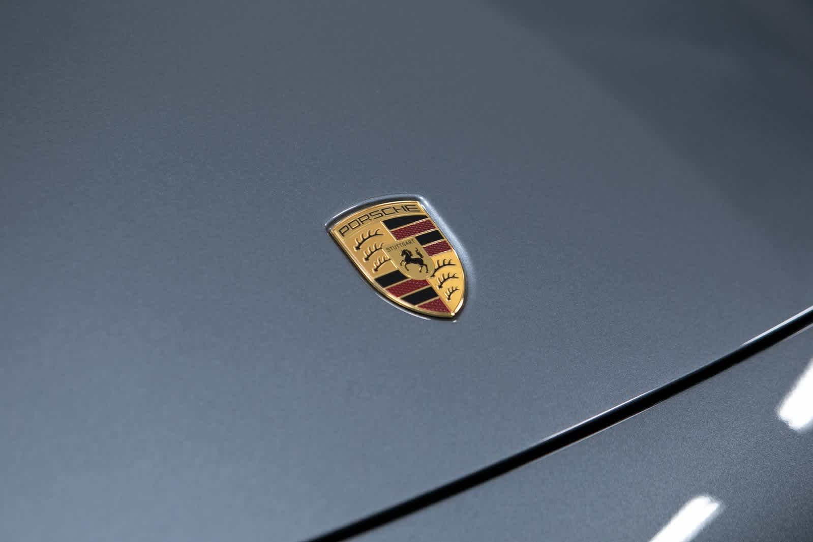 Thumbnail: 2025 Porsche 911 - 31