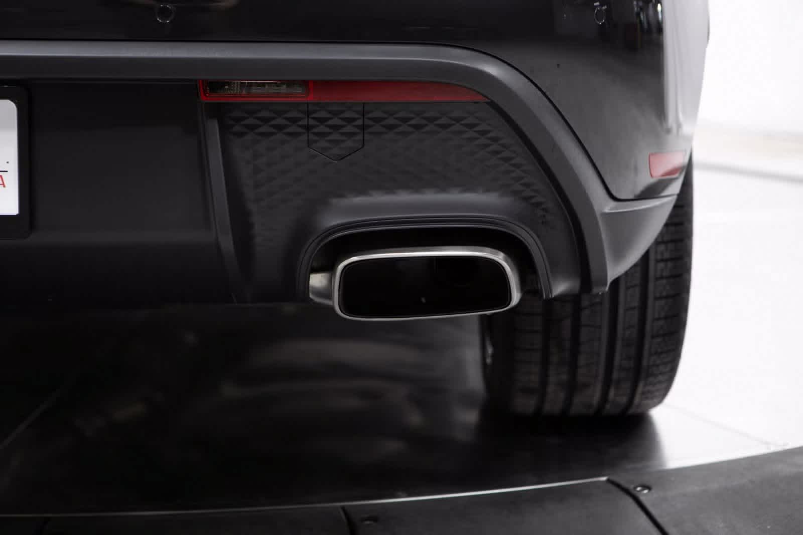 Thumbnail: 2025 Porsche Macan - 37