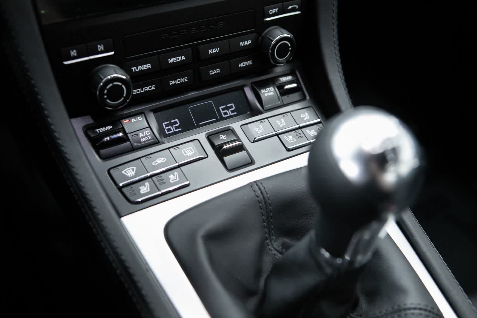 Thumbnail: 2025 Porsche 718 Cayman - 20