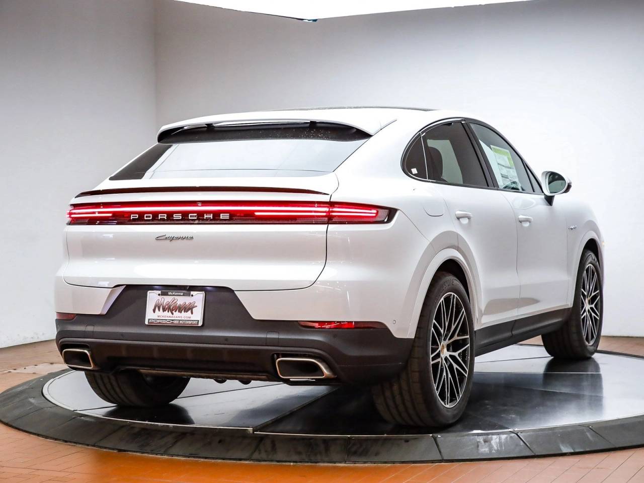 Thumbnail: 2026 Porsche  - 6