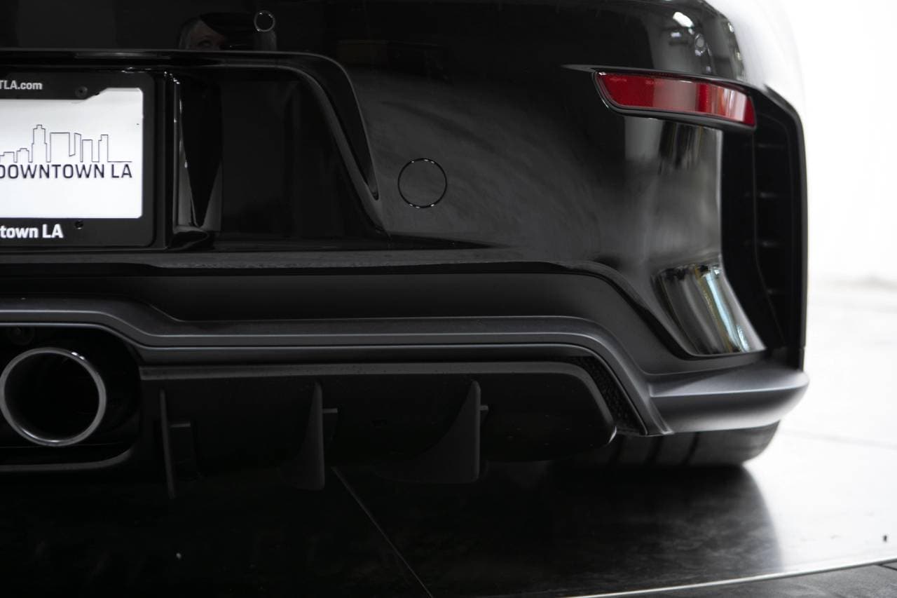 Thumbnail: 2026 Porsche 911 - 17