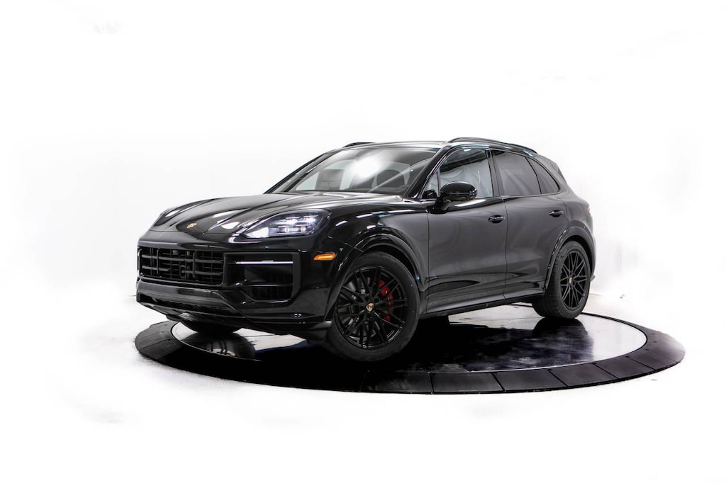 New 2026 Porsche Cayenne GTS SUV