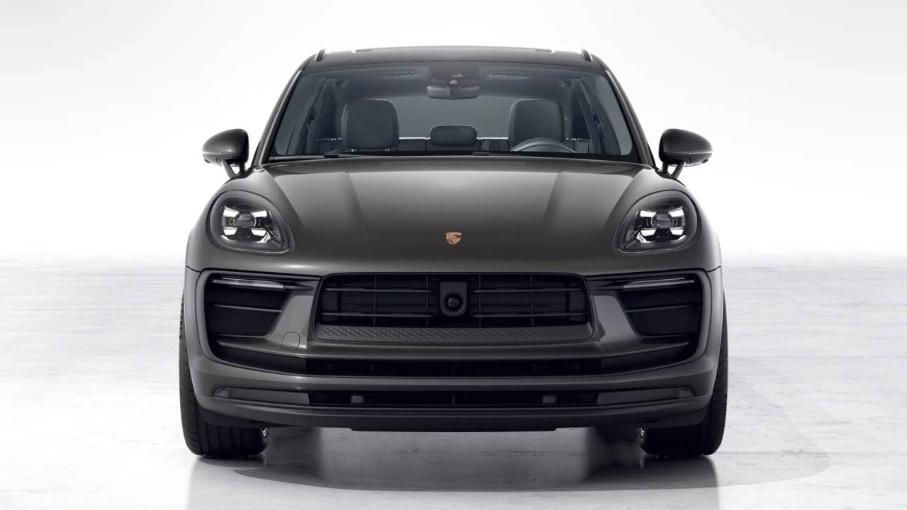 Thumbnail: 2026 Porsche Macan - 9