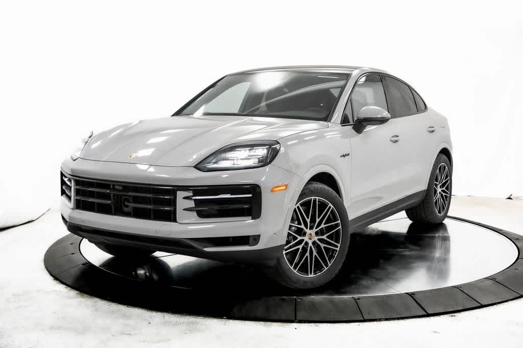 Thumbnail: 2025 Porsche  - 1