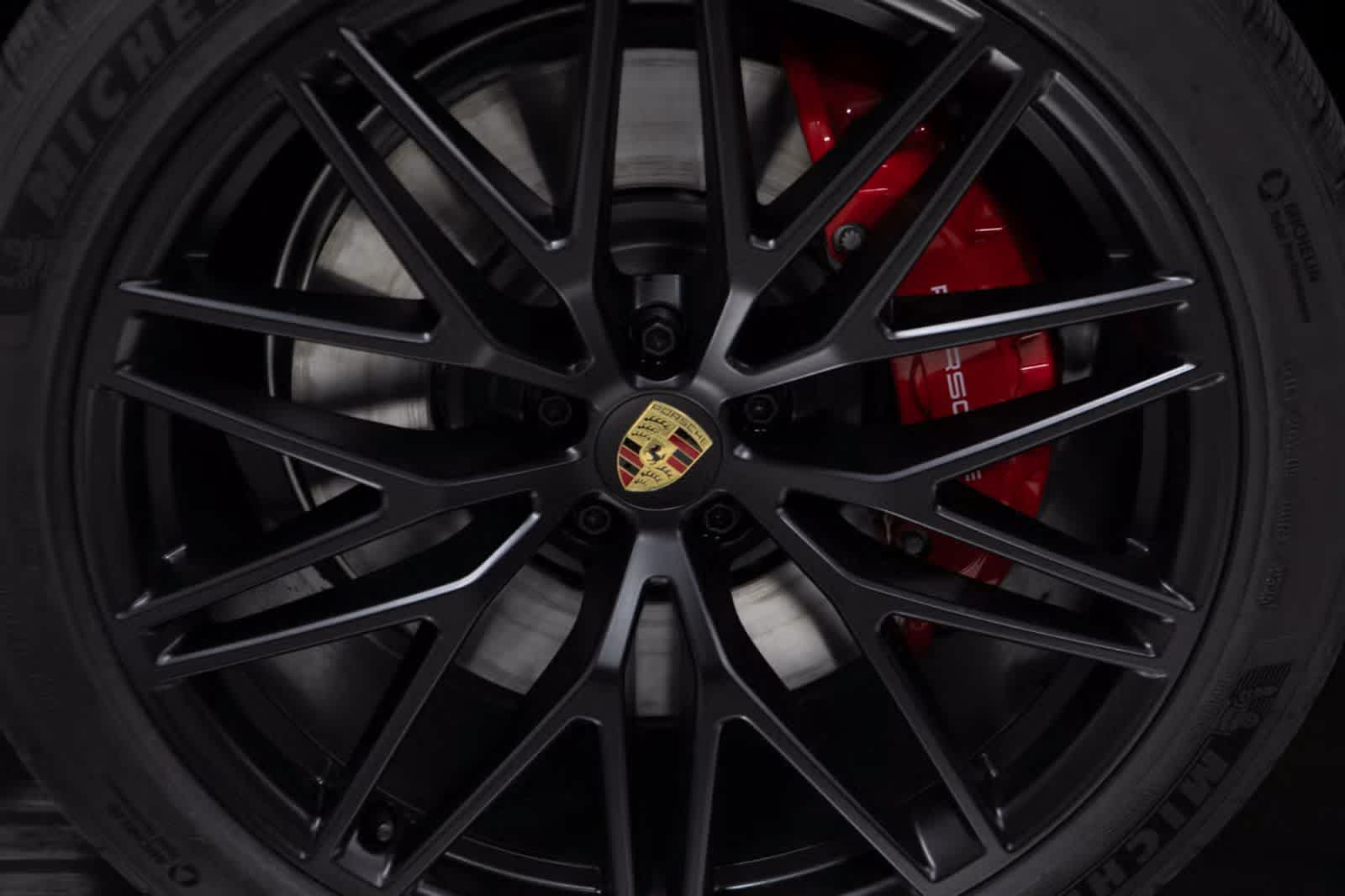 Thumbnail: 2026 Porsche Macan - 11