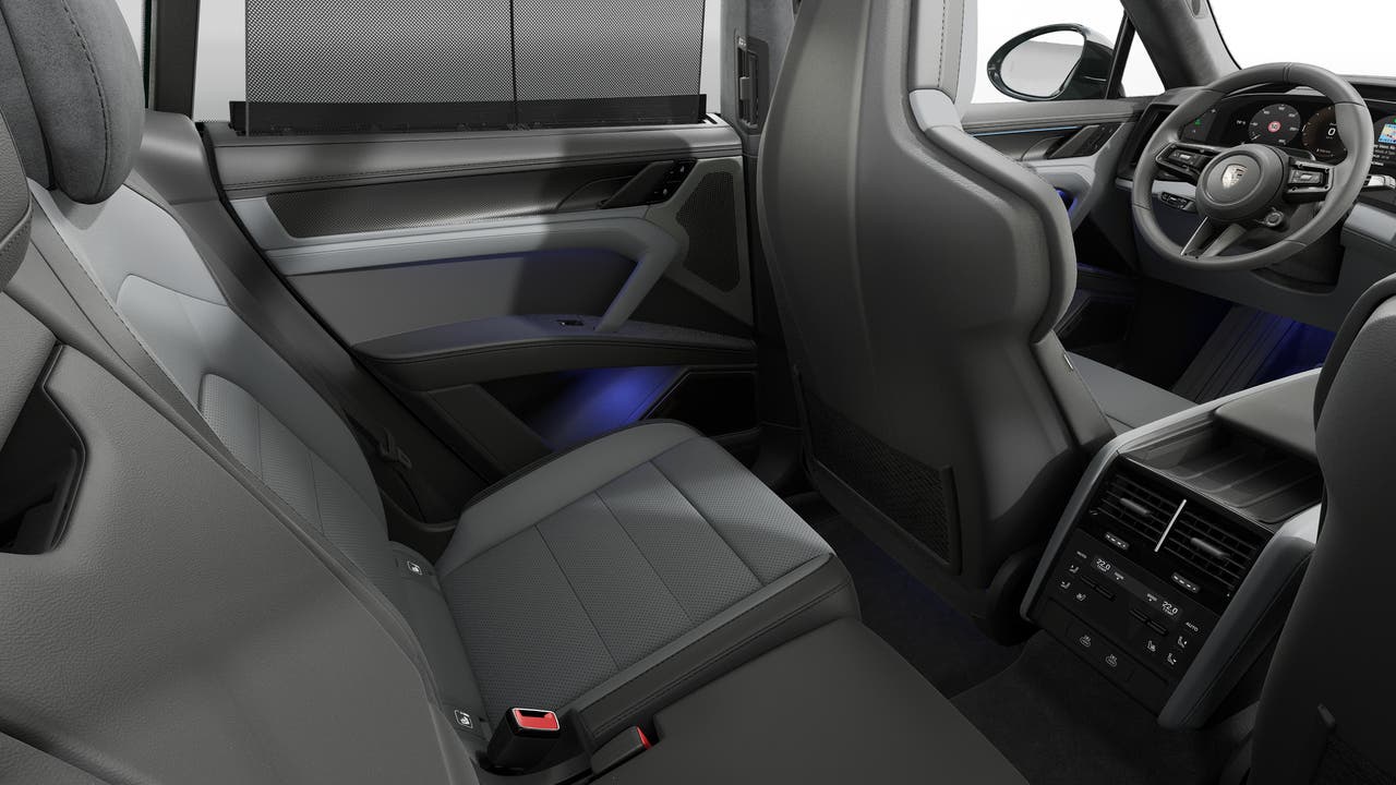 Thumbnail: 2026 Porsche Cayenne - 14