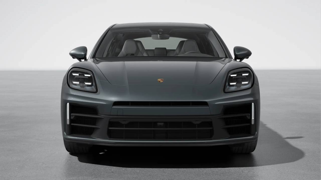 Thumbnail: 2026 Porsche Panamera - 8
