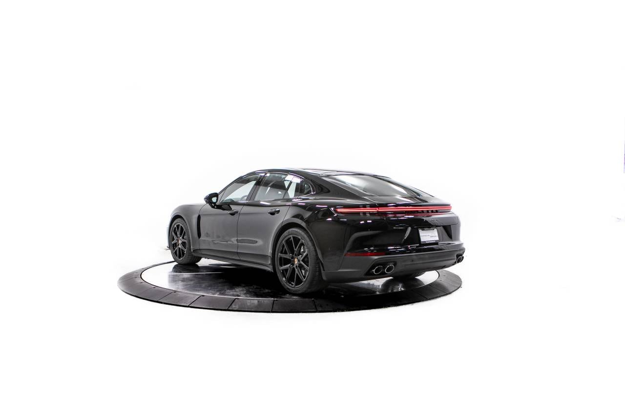 Thumbnail: 2026 Porsche Panamera - 3