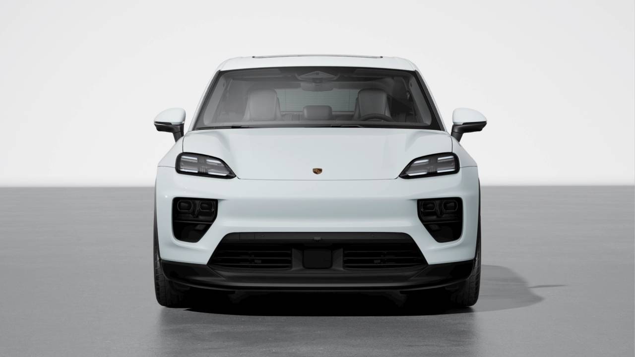 Thumbnail: 2026 Porsche Macan - 8