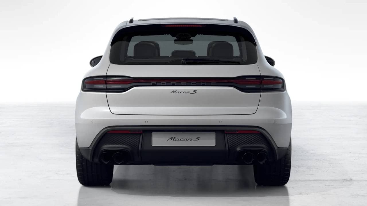 Thumbnail: 2026 Porsche Macan - 8