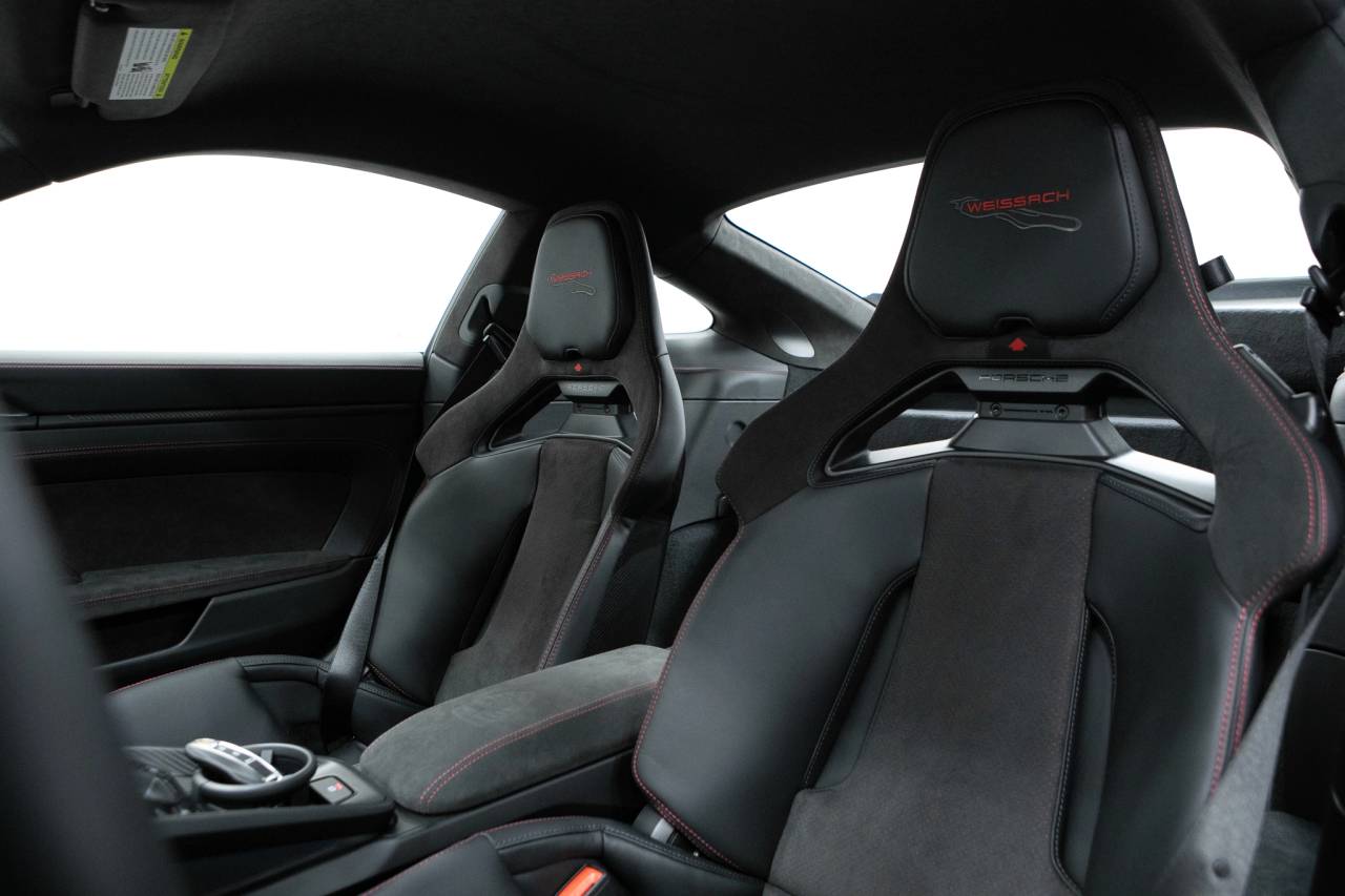 Thumbnail: 2026 Porsche 911 - 5