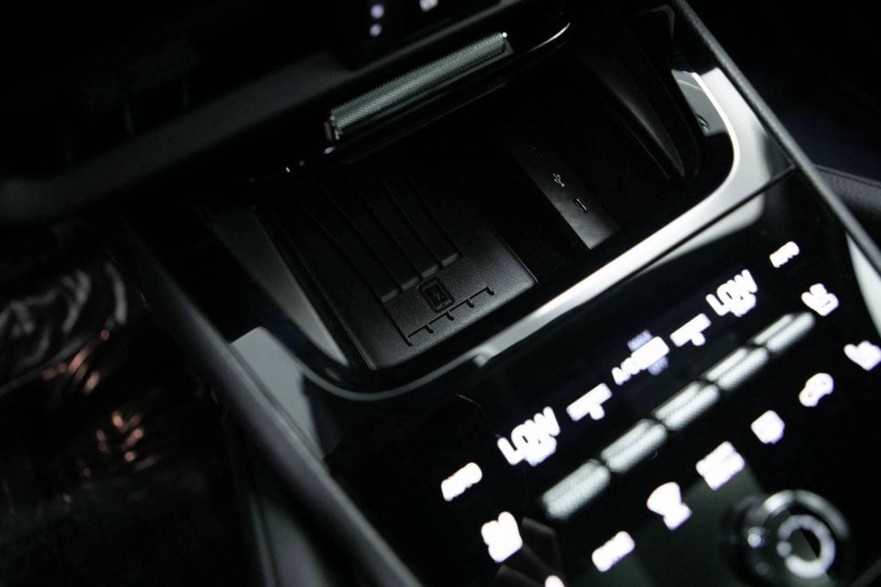 Thumbnail: 2026 Porsche Cayenne - 29