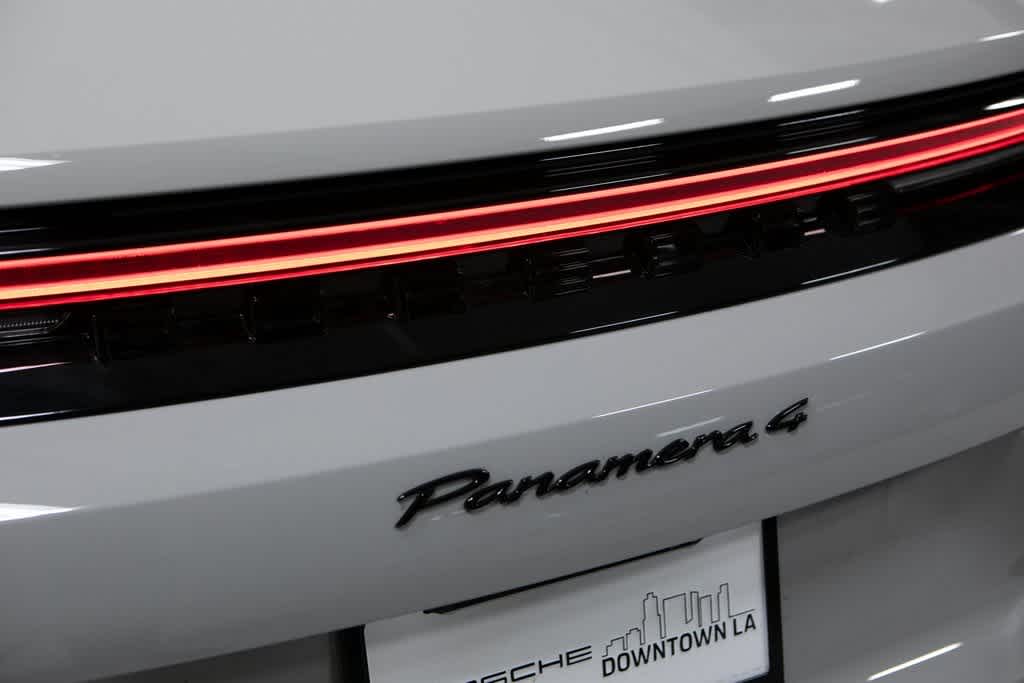 Thumbnail: 2025 Porsche Panamera - 37